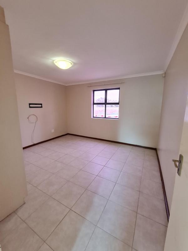 To Let 2 Bedroom Property for Rent in Heritage Park Western Cape